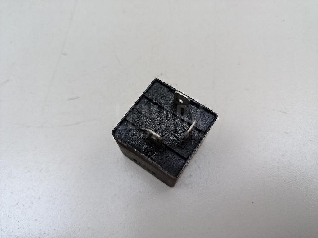 Реле поворотов