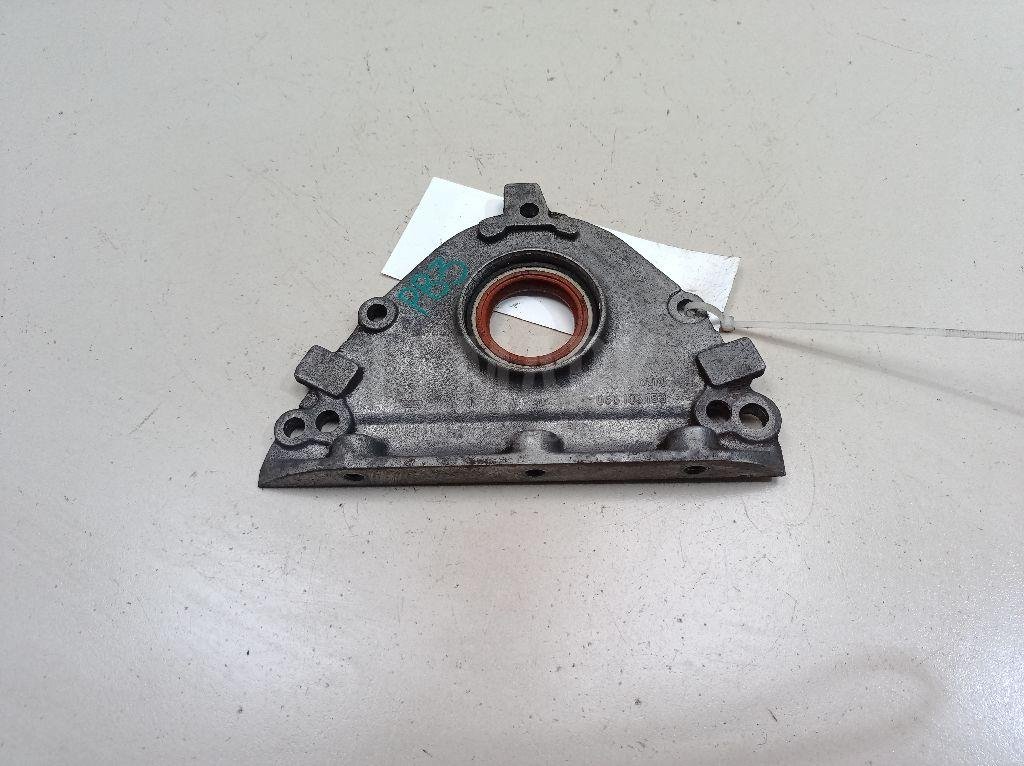 Крышка двигателя передняя