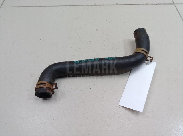 Шланг системы охлаждения