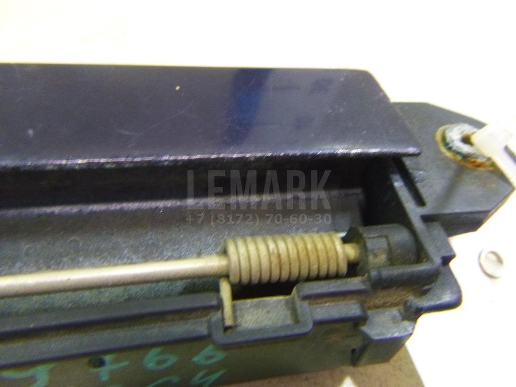 Ручка двери передней наружная левая