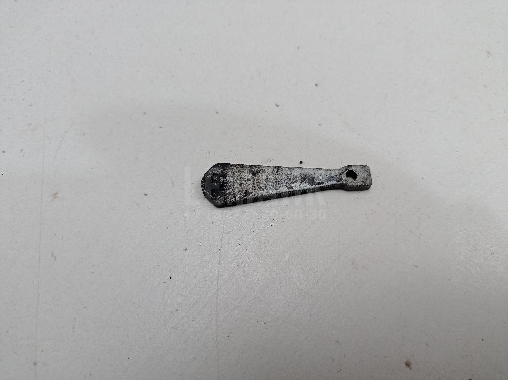 Регулировочный рычаг