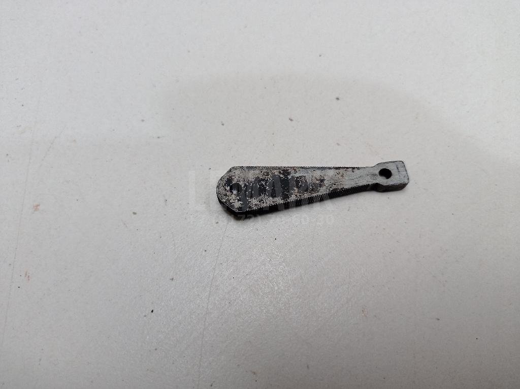 Регулировочный рычаг