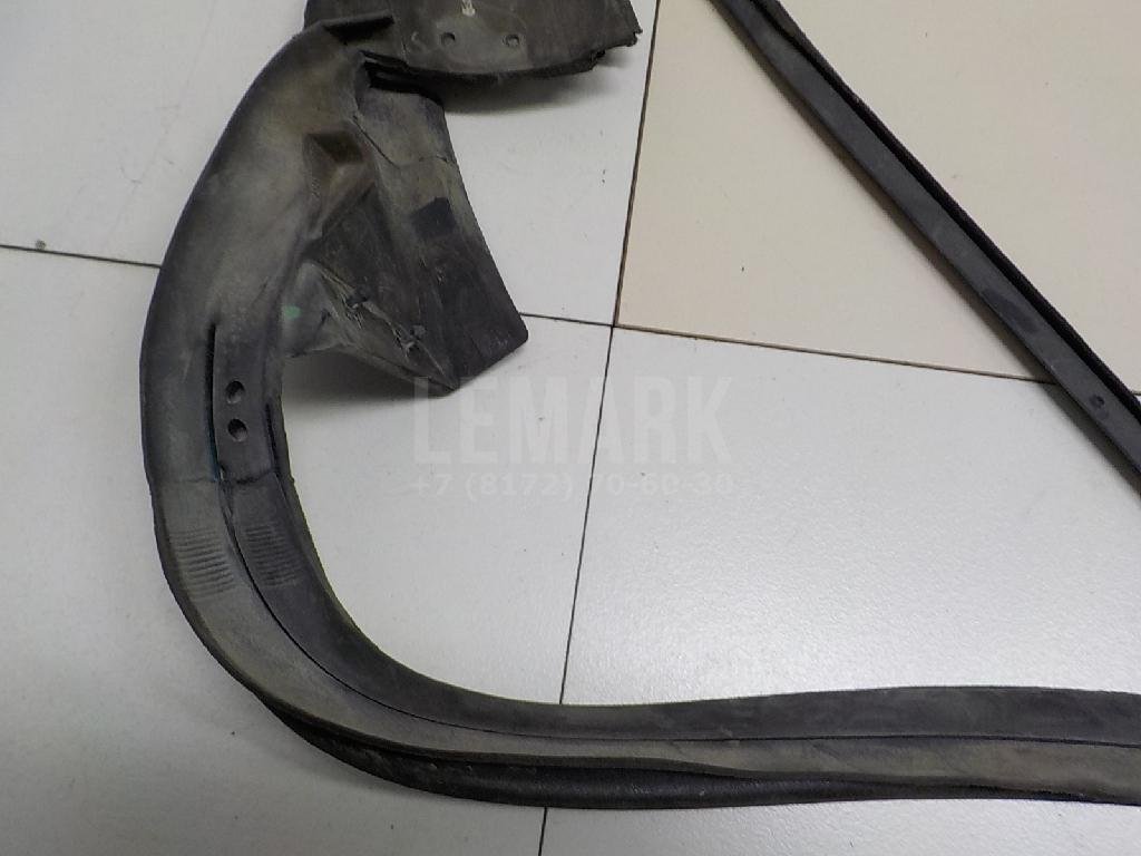 Уплотнитель стекла двери