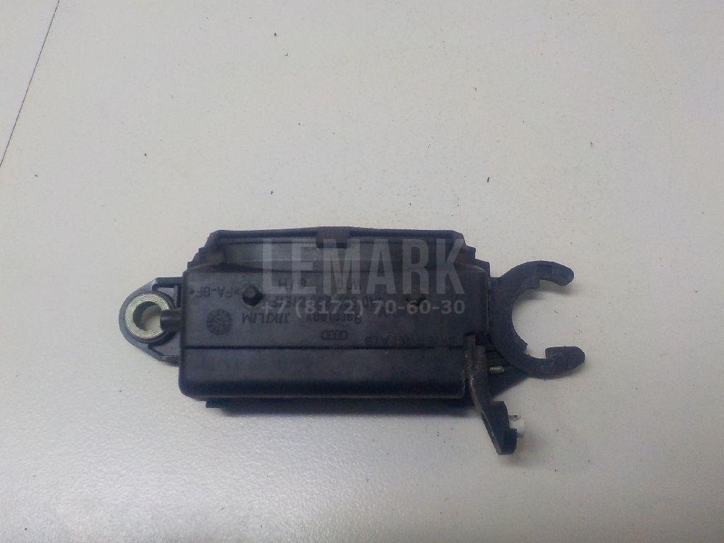 Ручка двери передней наружная левая