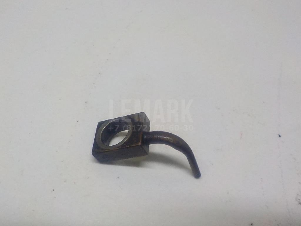 Форсунка масляная для  Audi A4 [B9] 2015