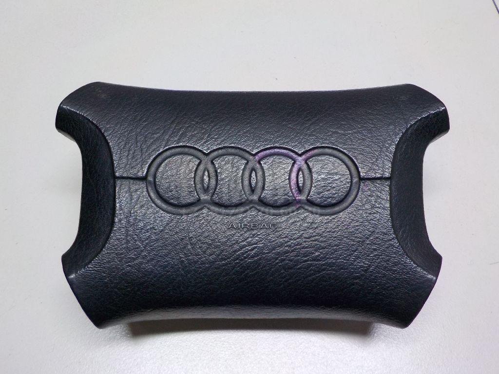 Подушка безопасности в рулевое колесо