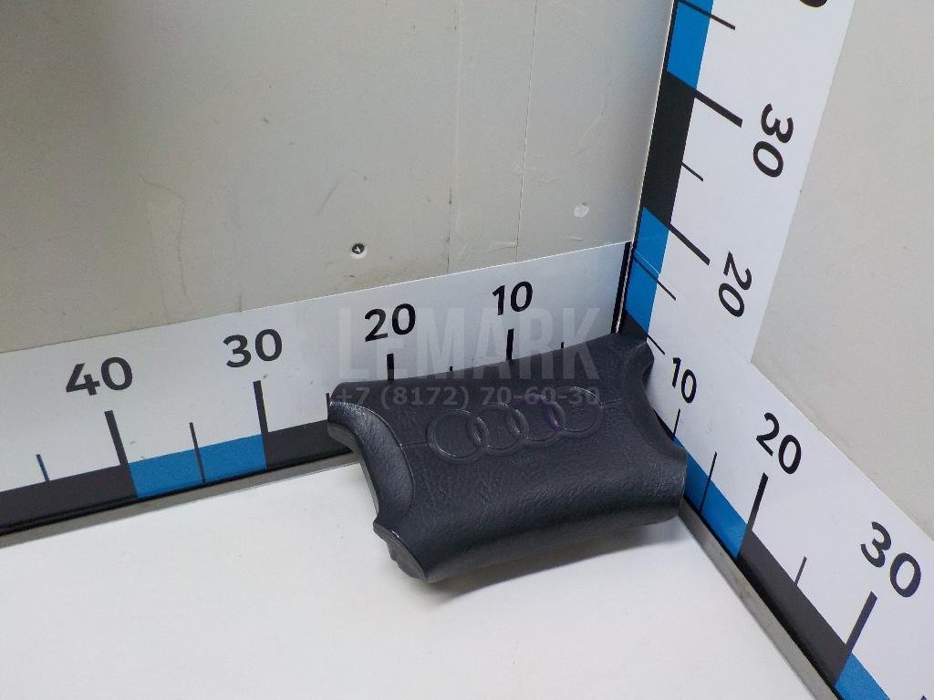 Подушка безопасности в рулевое колесо