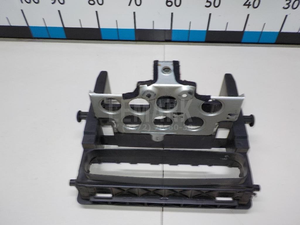 Рамка магнитолы