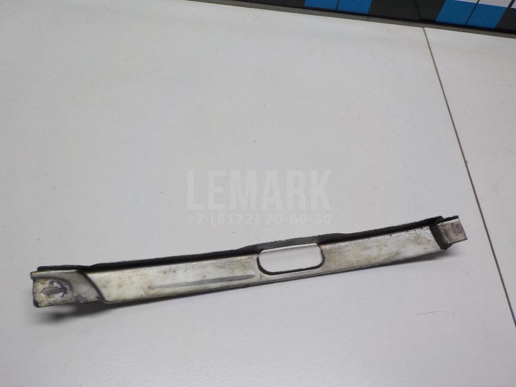 Планка под фару левая