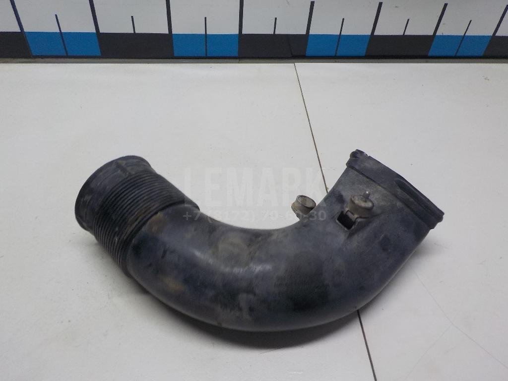 Патрубок воздушного фильтра