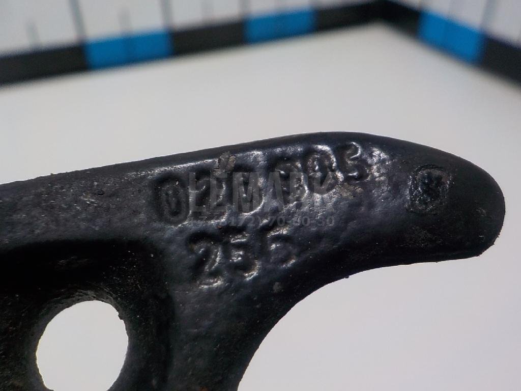 Кронштейн (сопут. товар)