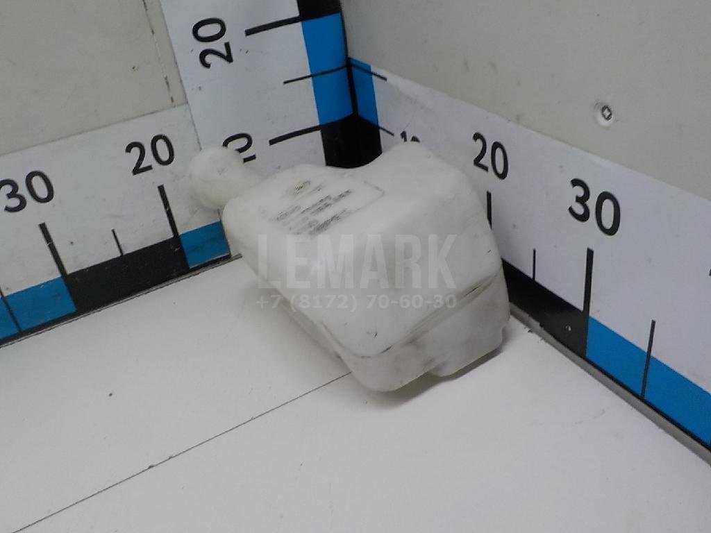 Бачок омывателя заднего стекла