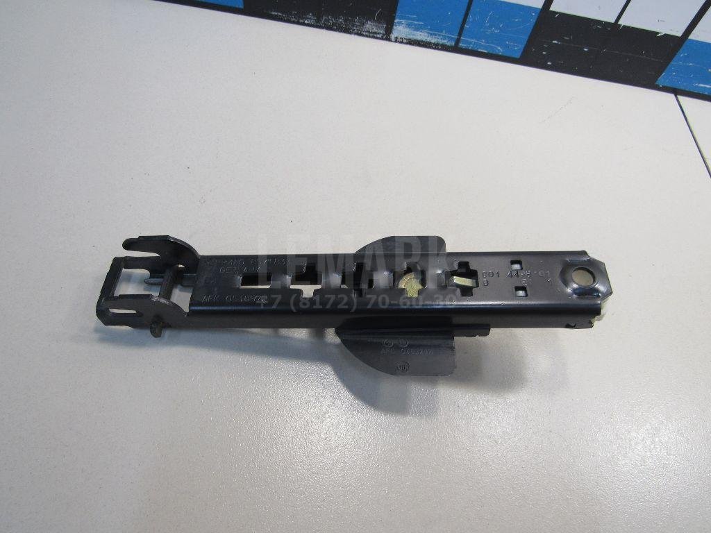 Механизм регулировки ремня безопасности