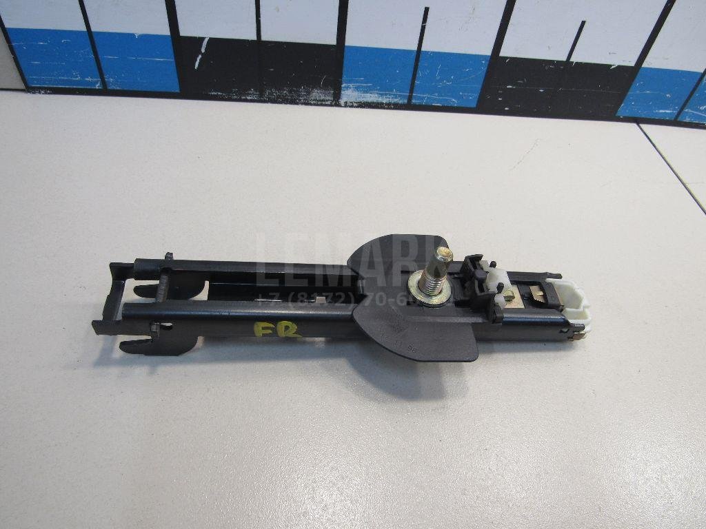 Механизм регулировки ремня безопасности