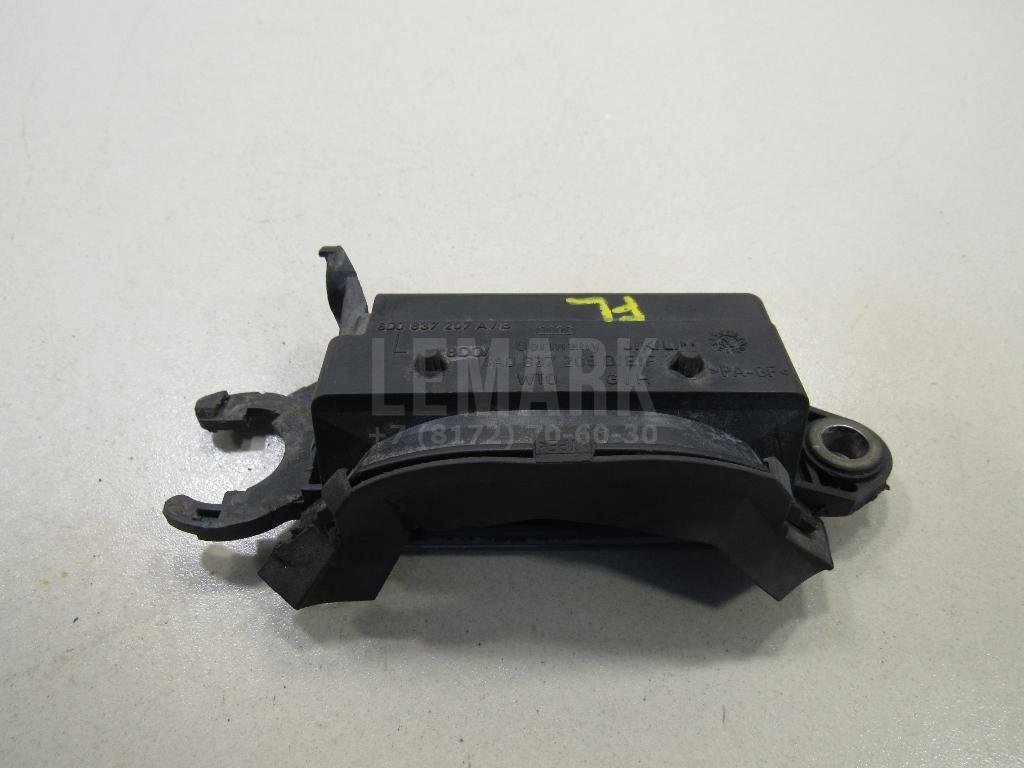 Ручка двери передней наружная левая