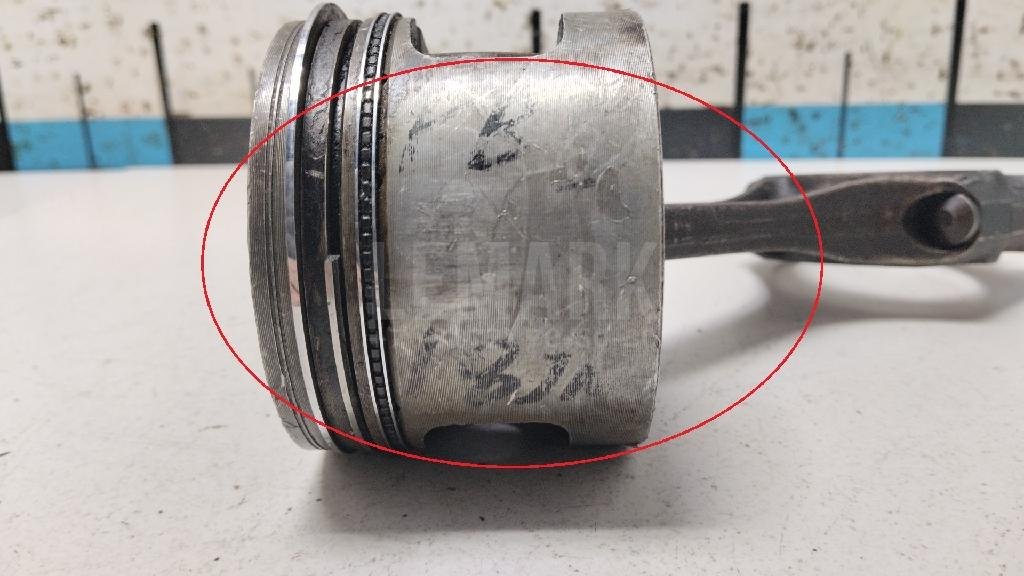 Шатун для  Audi A4 [B9] 2015