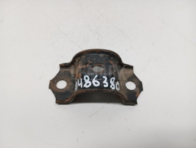 Кронштейн крепления переднего стабилизатора