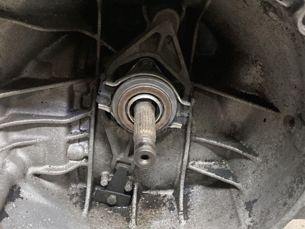 МКПП (механическая коробка переключения передач)