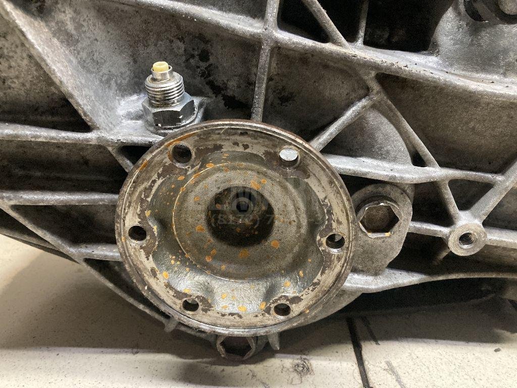 МКПП (механическая коробка переключения передач)