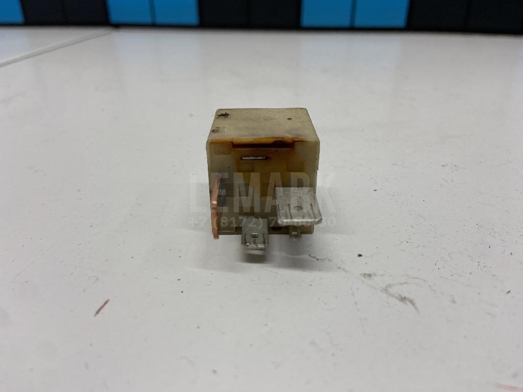 Реле электробензонасоса