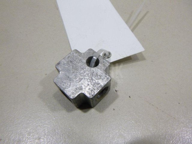 Тройник (тормозная)