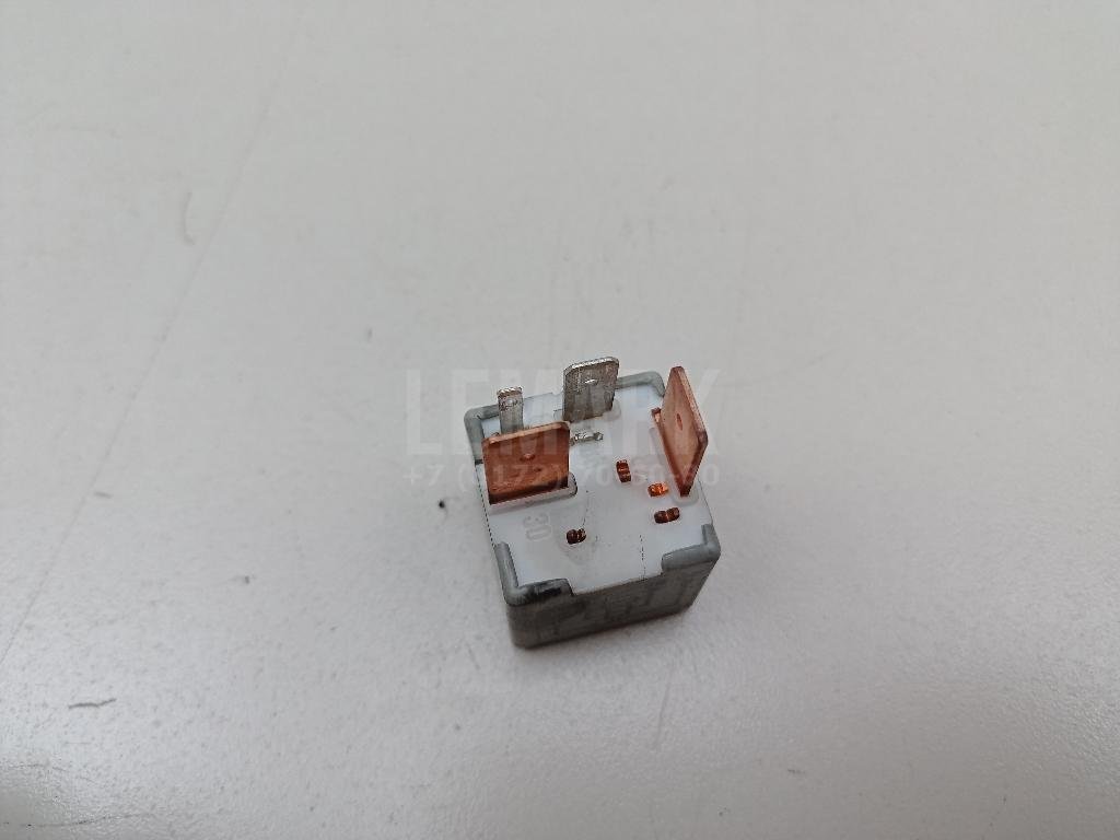 Реле электробензонасоса