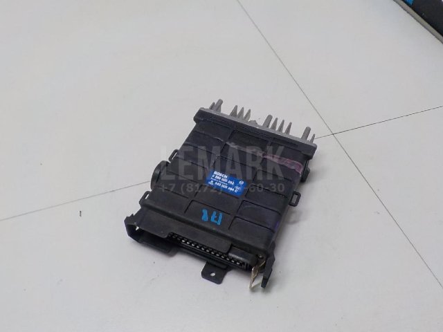 Блок управления двигателем