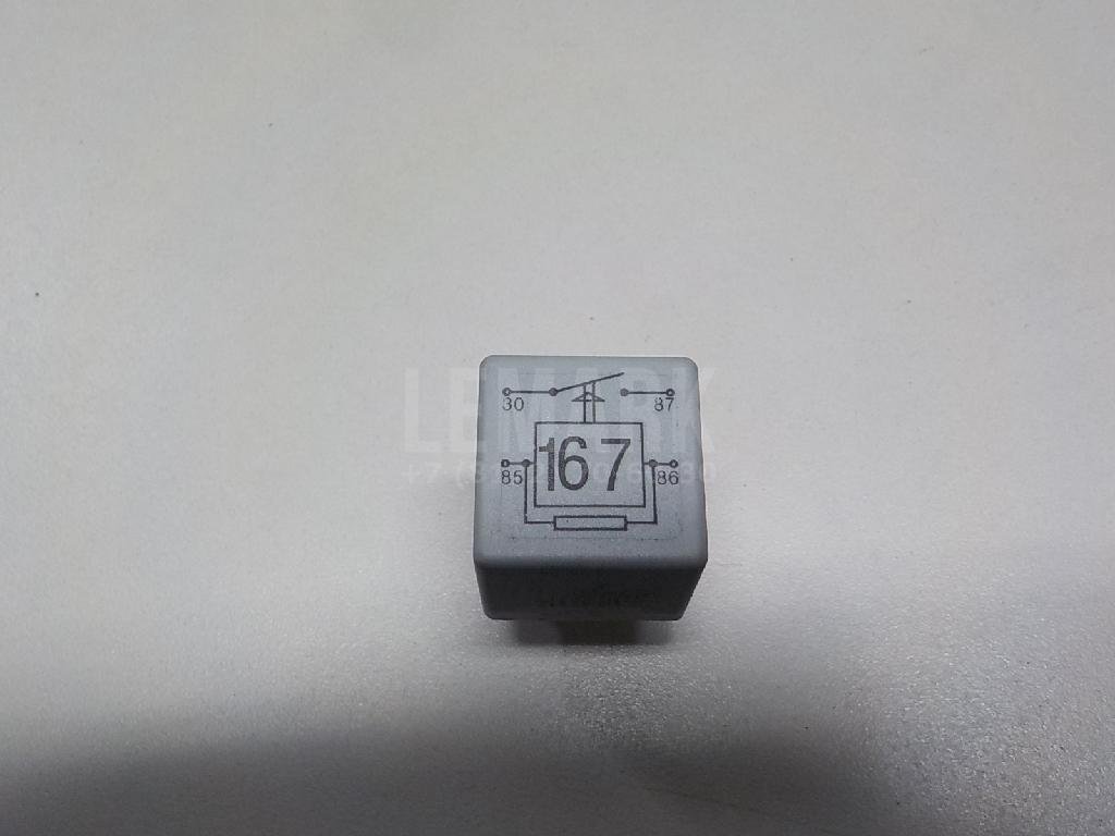 Реле электробензонасоса