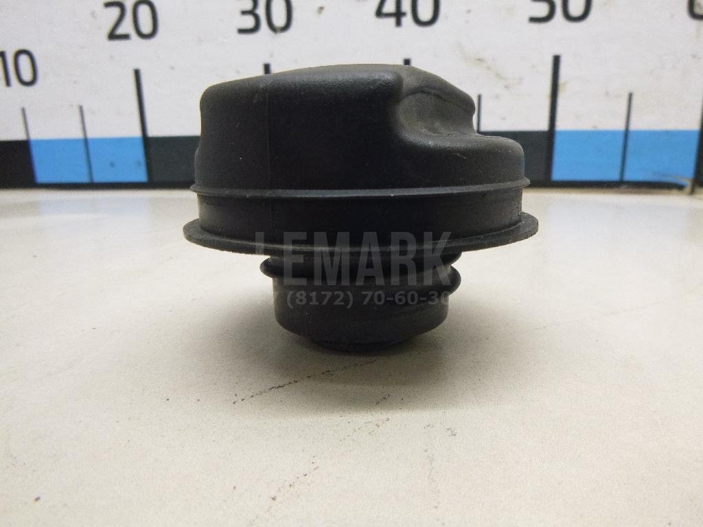 Крышка топливного бака