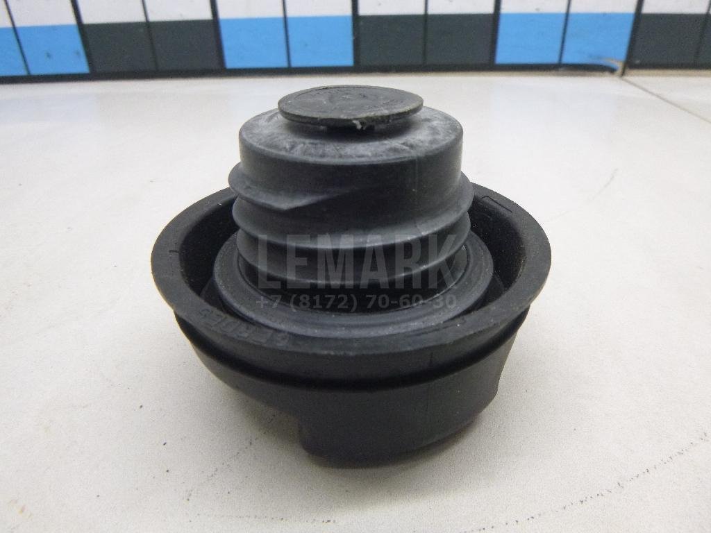 Крышка топливного бака