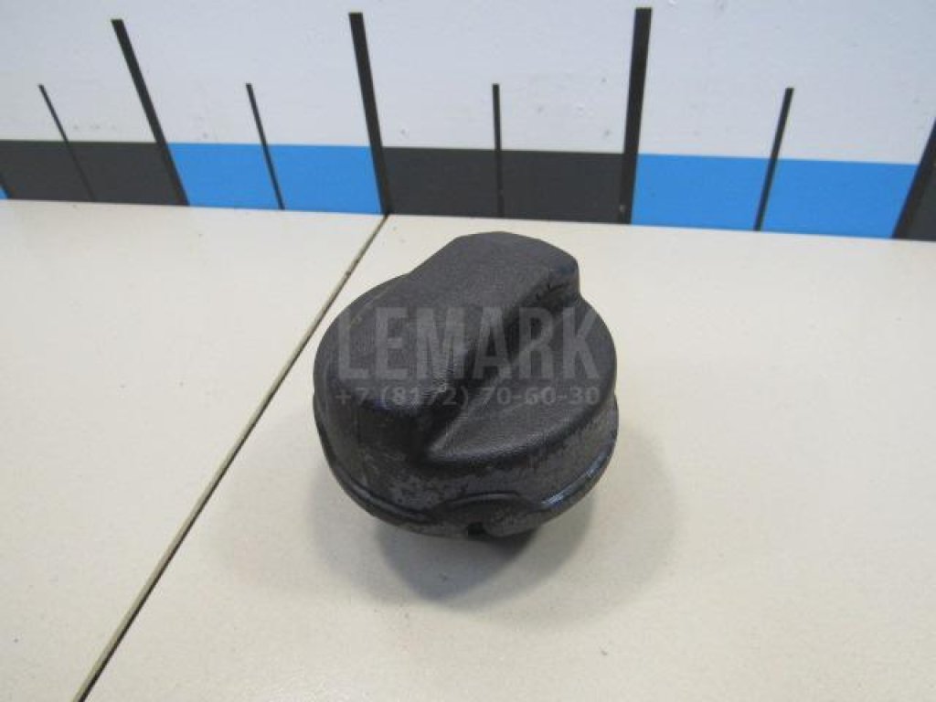 Крышка топливного бака