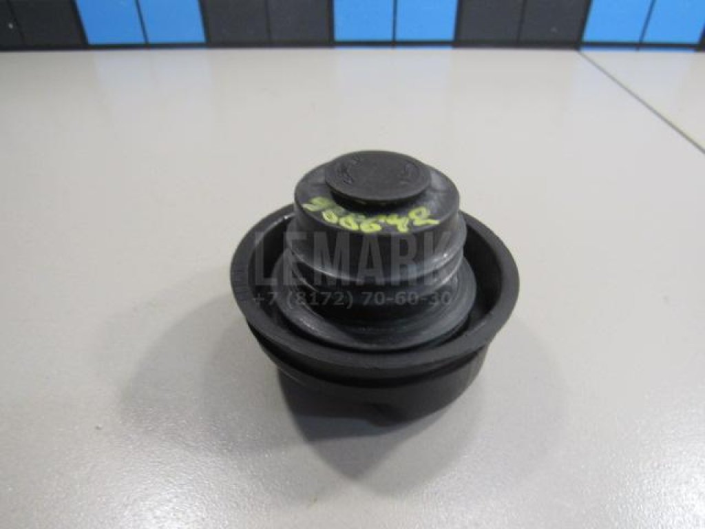 Крышка топливного бака