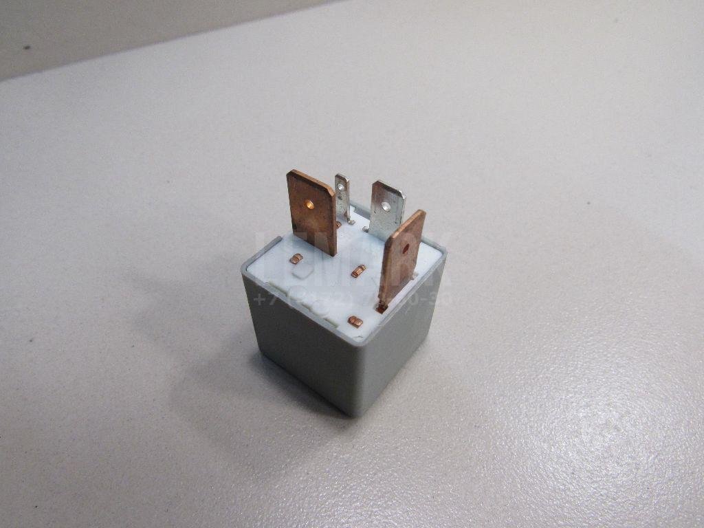 Реле электробензонасоса