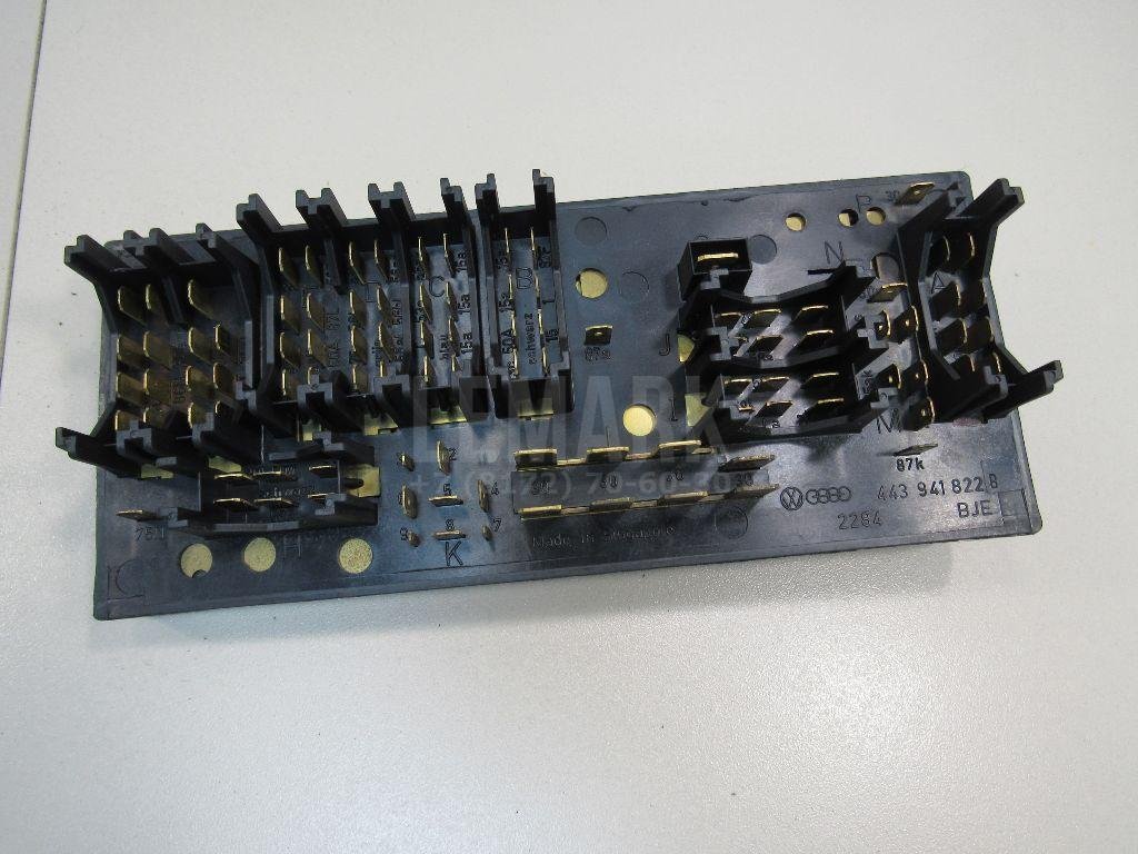 Блок предохранителей для  Audi 100 [C4] 1991-1994