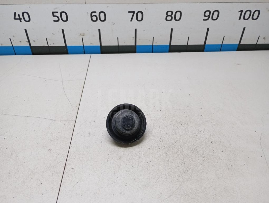 Крышка топливного бака