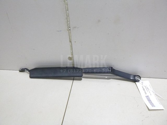 Поводок стеклоочистителя передний левый