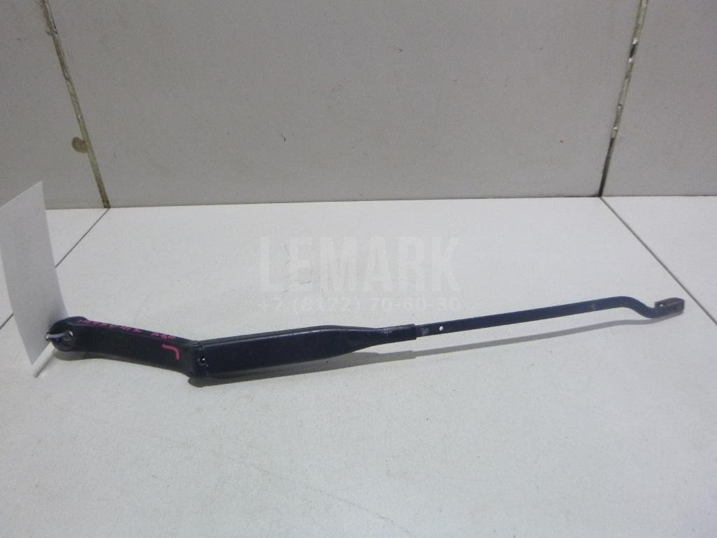 Поводок стеклоочистителя передний левый