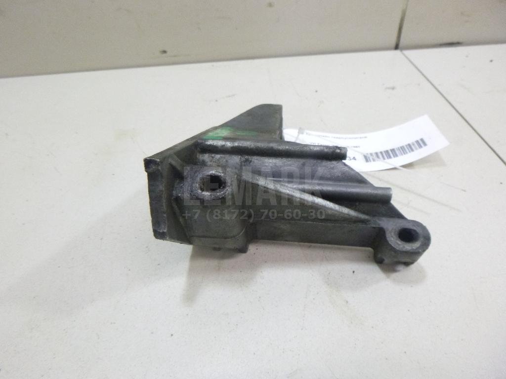 Кронштейн гидроусилителя