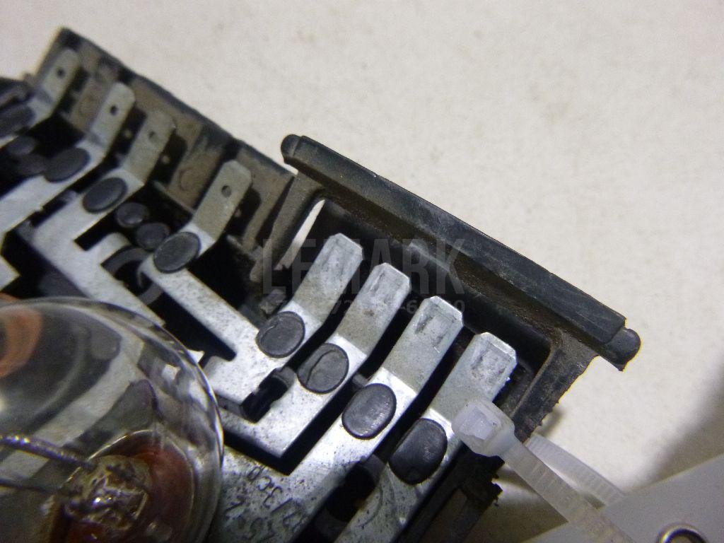 Плата заднего фонаря правого