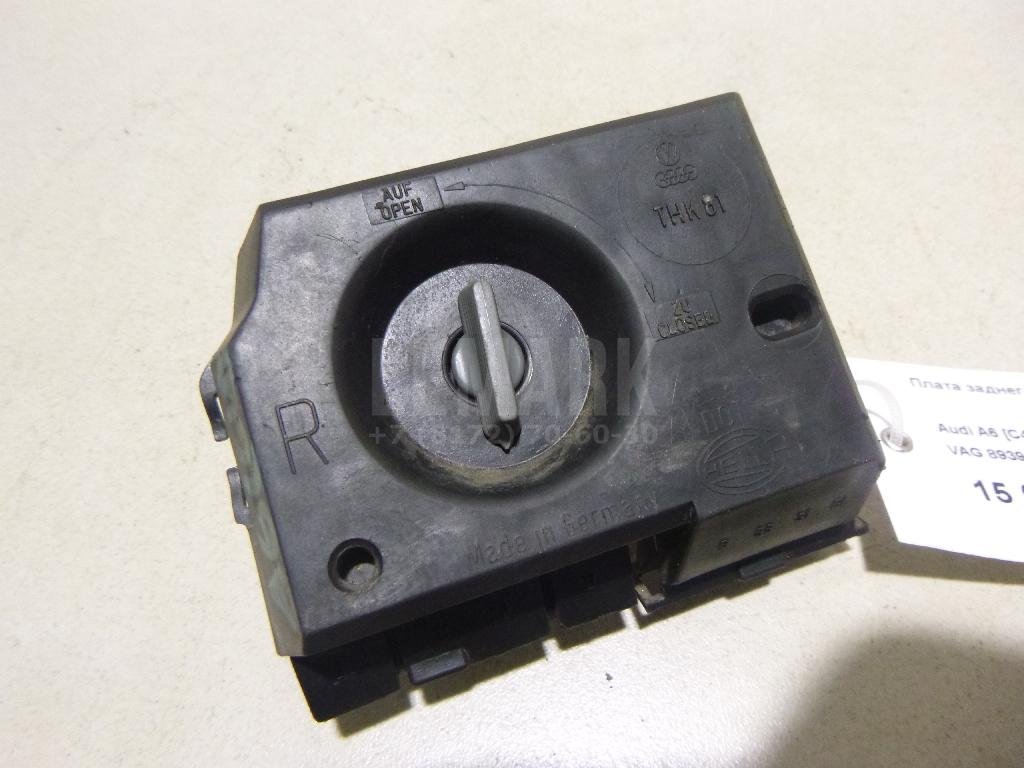 Плата заднего фонаря правого