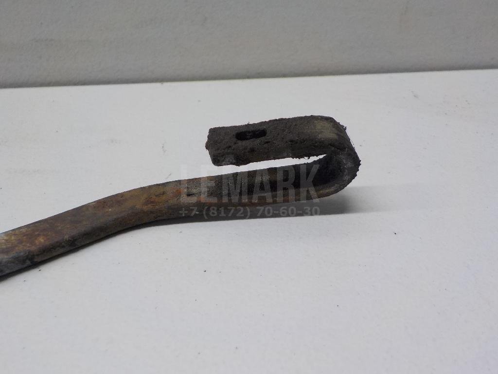 Поводок стеклоочистителя передний левый