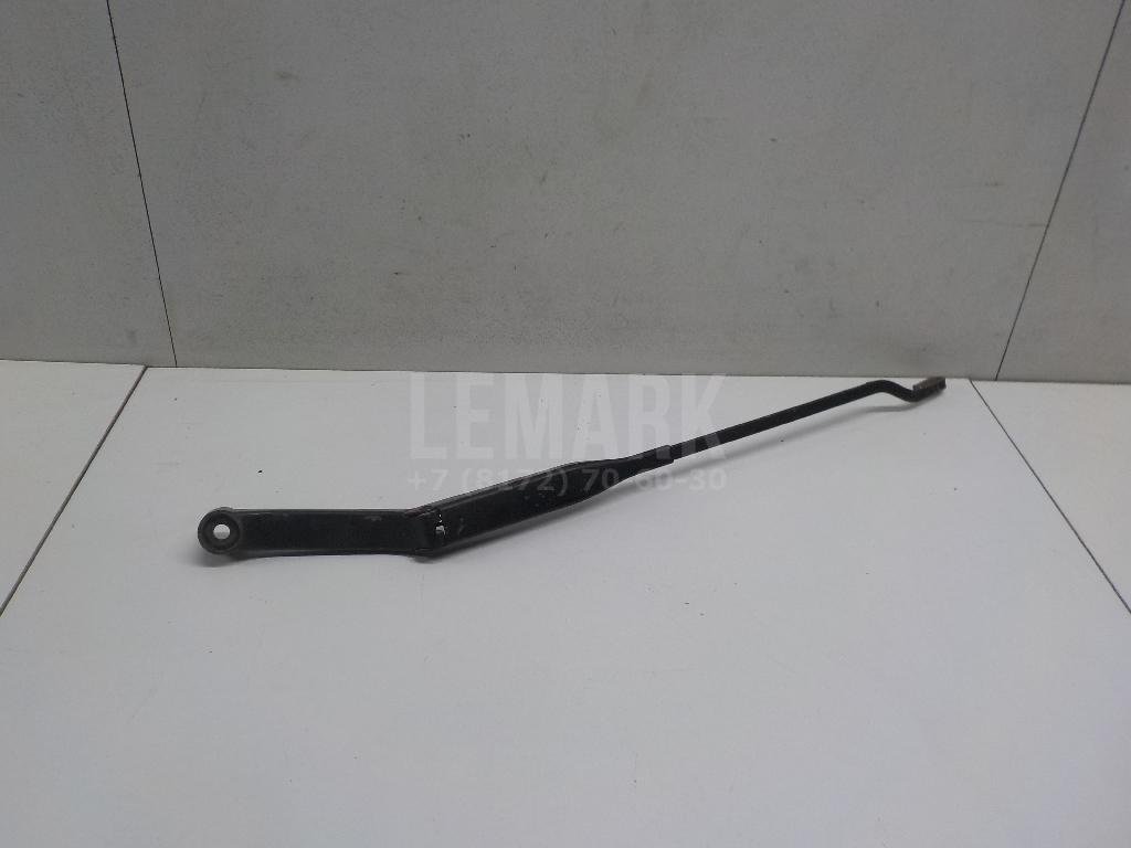 Поводок стеклоочистителя передний левый