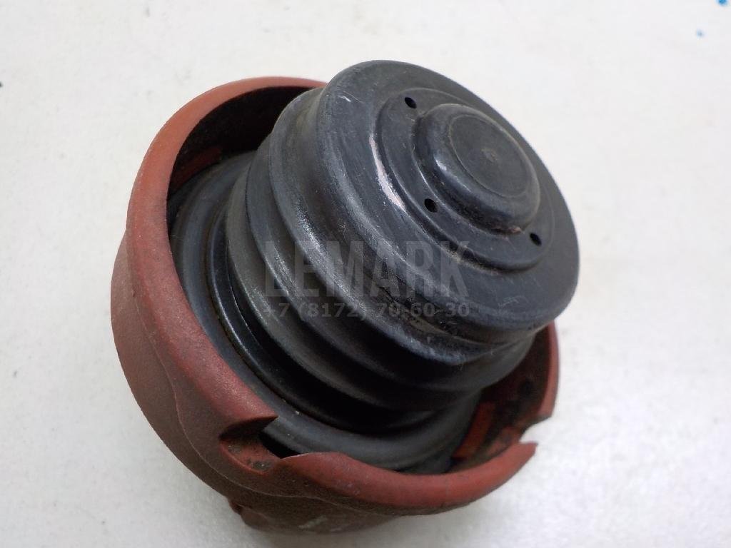 Крышка топливного бака