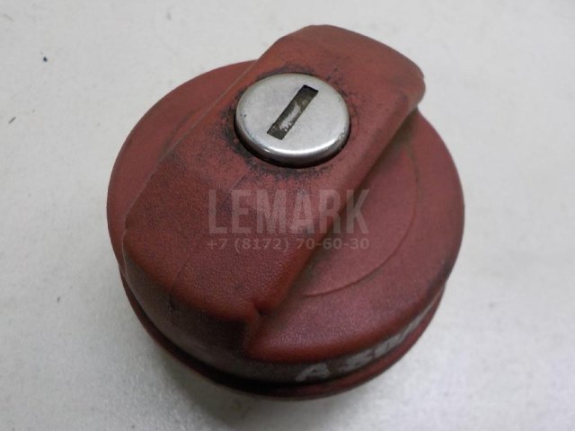 Крышка топливного бака