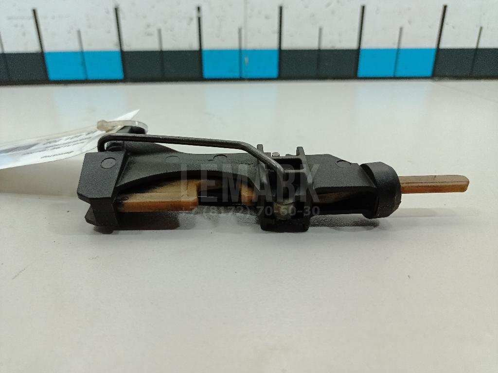 Фиксатор для  Audi A1 (8X) 2010-2018