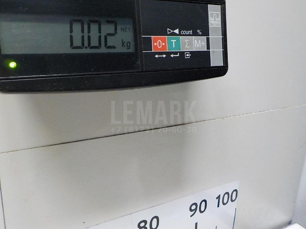 Накладка двери передней левой