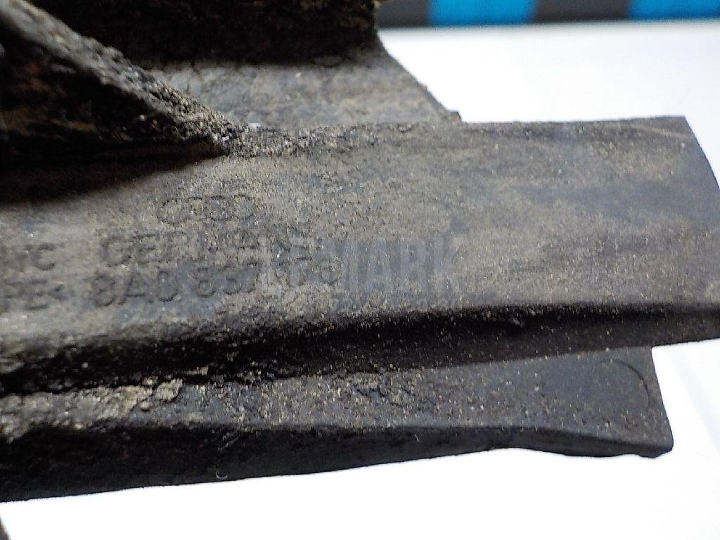 Уплотнитель (наружный) для  Audi A3 [8P1] 2003-2013