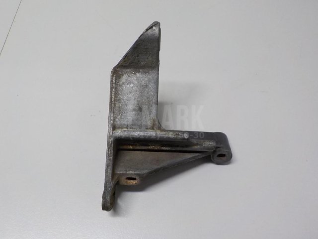 Кронштейн гидроусилителя