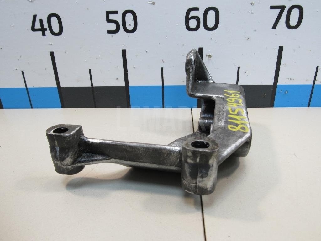 Кронштейн гидроусилителя для  Audi A3 [8V] 2013-2020