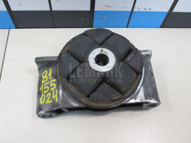 Опора КПП левая